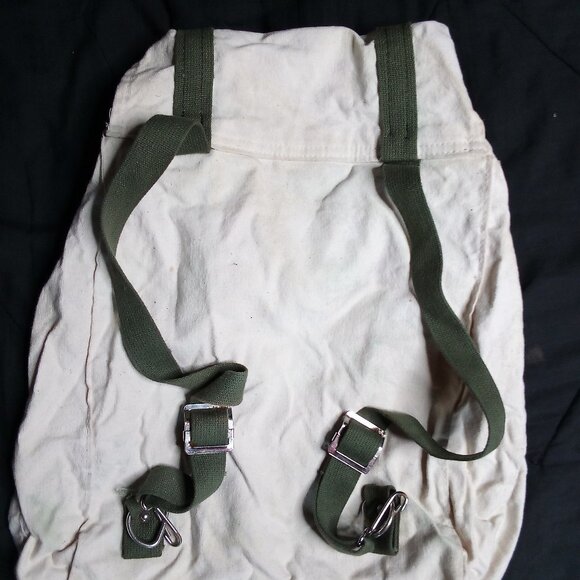 Vintage WWF Raccoon Ranger Backpack Hiking 1972 - Picture 2 of 5